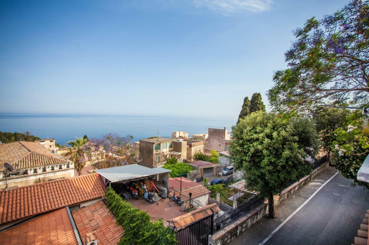 Ferienwohnung Casa Carla Taormina Exterior foto